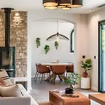 Totolulu Luxury - La *
